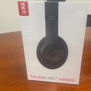 Dr. Dre Beats Studio3 Wireless Headphones